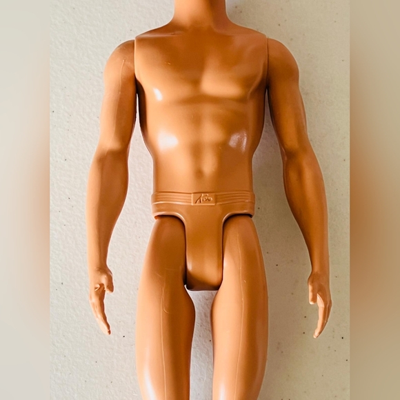 Ken doll fashion doll barbie Mattel doll - Picture 5 of 10